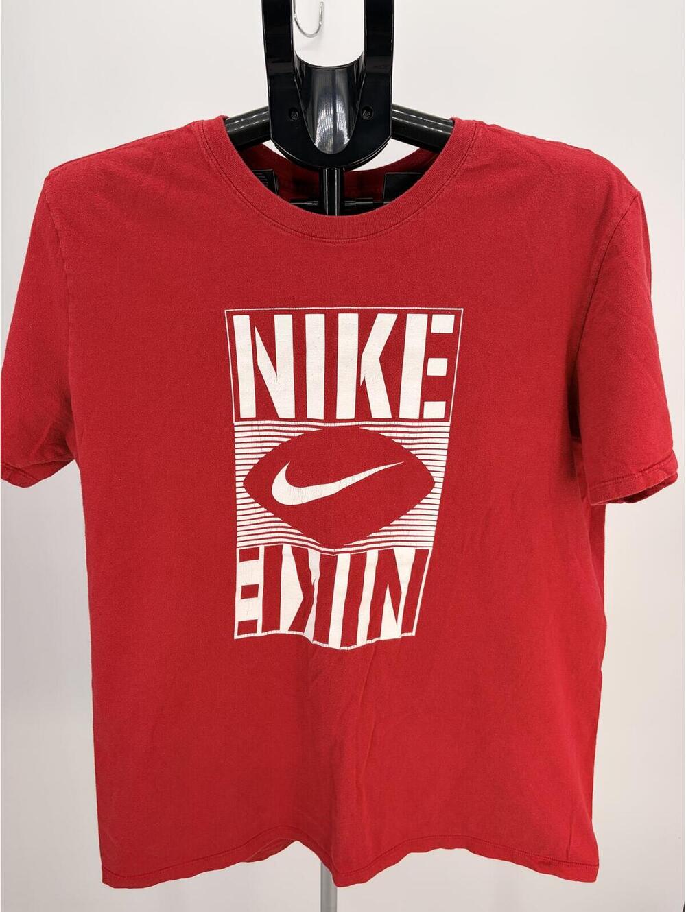 Nike Men's Red Athletic Cut T-Shirt Size L Faded Casual